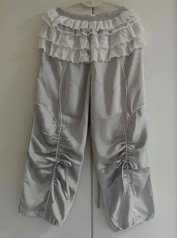 메리제니 새틴 프릴 와이드 팬츠 아이스 블루 그레이 레이스 바지