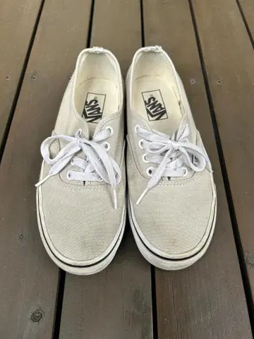 VANS 오센틱 24.0cm 여성용 스니커즈