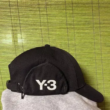 Y-3 블랙 야구 모자