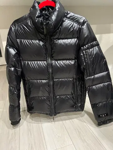 [ 새상품급 ] 타트라스 TATRAS 다운 자켓 블랙