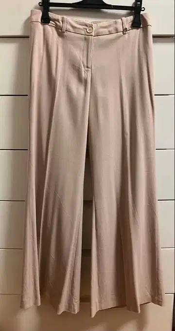 PINKO 스트레이트 팬츠 이탈리아 42 베이지