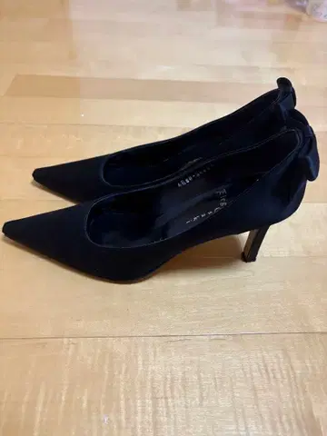 아키라 오사키 엘레강스 아키라 블랙 하이힐