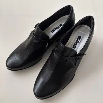 미사용 컴포지션 블로우 Blow 가죽 펌프스 24cm 블랙