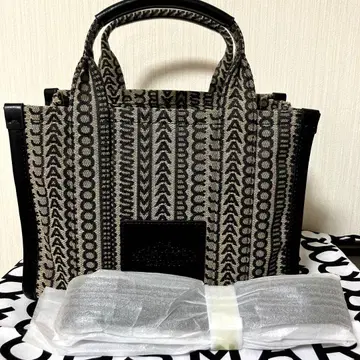 마크제이콥스 토트백 새상품급