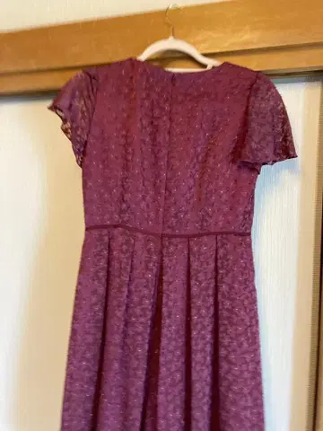도쿄 소와르, 코코라시, 버건디 (와인 레드), 원피스 드레스