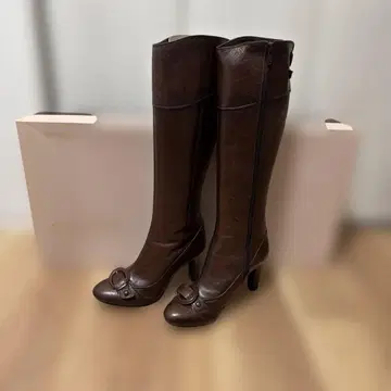 새상품급 AuBannister 롱 부츠 36 사이즈 23cm