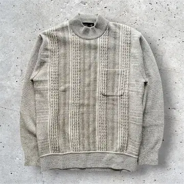 vintage 케이블 짜임풍 하이넥 니트 스웨터 라이트 베이지