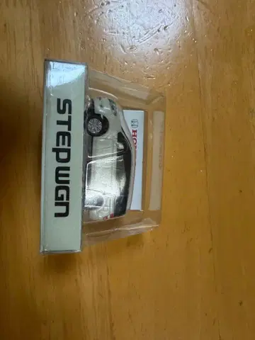 Honda STEP WGN 미니카 화이트/블랙