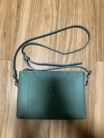 그린 숄더백