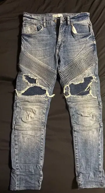 데미지 가공 스트라이프 디자인 데님 팬츠