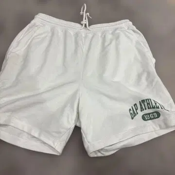 GAP 화이트 숏팬츠 XS