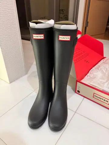 미사용 새상품 hunter 오리지널 리파인드 부츠 블랙