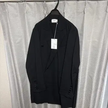 EZUMi 블랙 테일러드 자켓