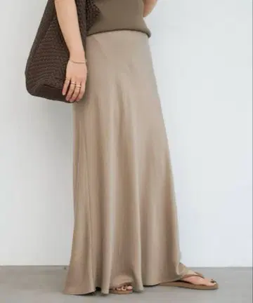 Deuxieme Classe Cu/R Maxi 스커트