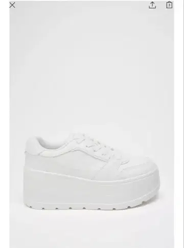 ZARA 화이트 플랫폼 스니커즈