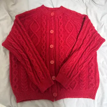 핸드메이드풍 케이블 짜임 빨간색 니트 스웨터