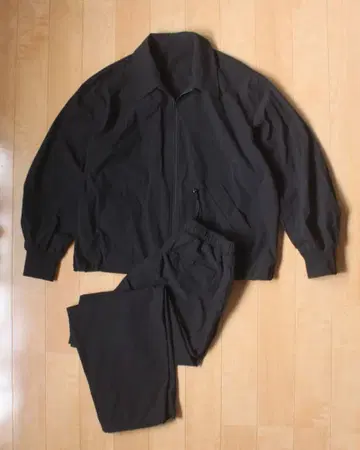 훼미리마트 셋업 자켓&조거 팬츠 size.L