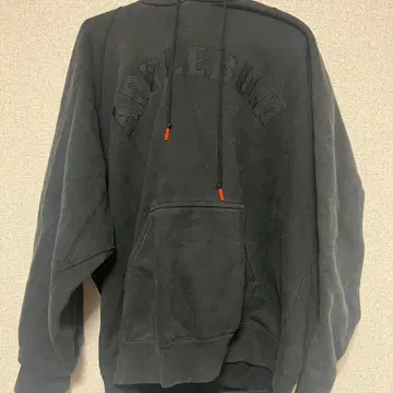 APPLESUM 블랙 후드 부착 후드티