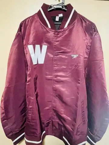 와세다 대학교 W 마크 점퍼