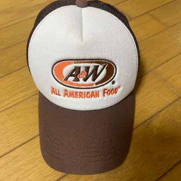A&W 트래커 캡 화이트/브라운