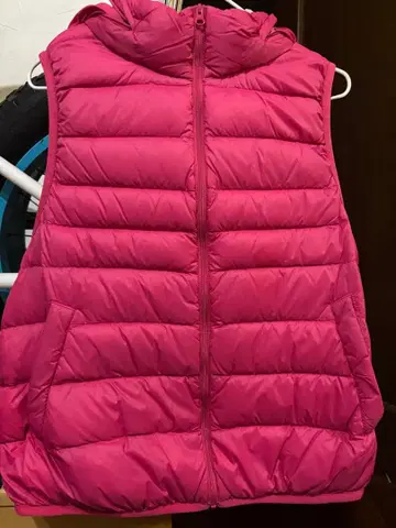 후드 부착 핑크 다운 베스트 LL 사이즈