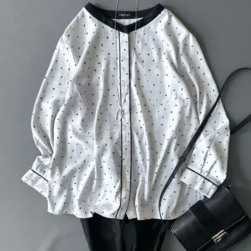 인기 인디비 INDIVI 기하학 프린트 블라우스 15호 빅 사이즈