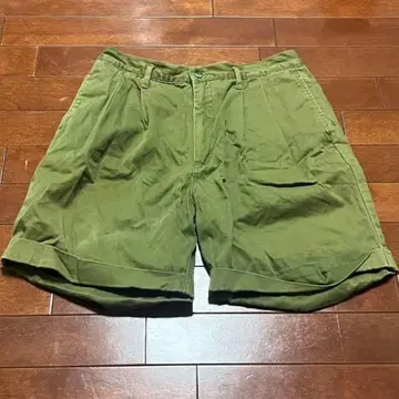 NEXT STAGE 올리브 그린 하프 팬츠