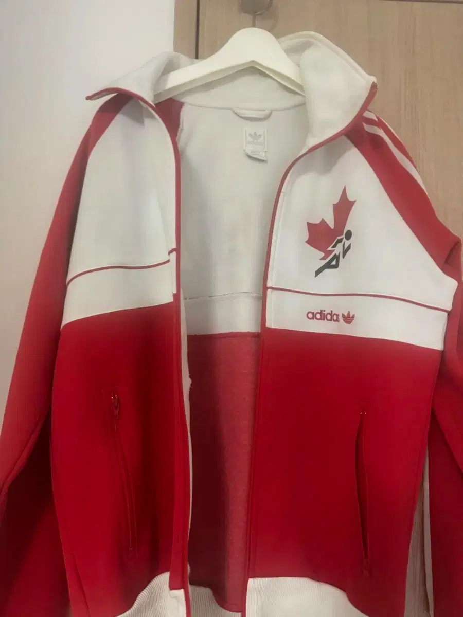 Adidas Canada Jersey Size 95 M