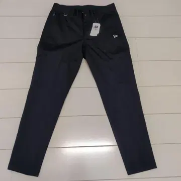 새상품 NEWERA mastermind 골프 테이퍼드 팬츠 M 사이즈