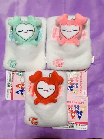 TWICE LOVELYS 이불 낚시릴 패스케이스 미나 모모 채영