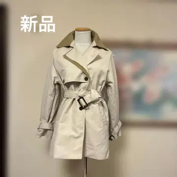 새상품 베이지 숏 트렌치코트 벨트 포함