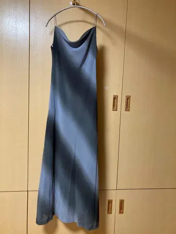 그라데이션 슬립 드레스와 가디건 세트