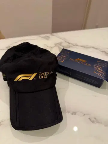 F1 패독 클럽 2022 접이식 캡