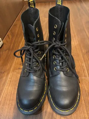 닥터마틴 부츠