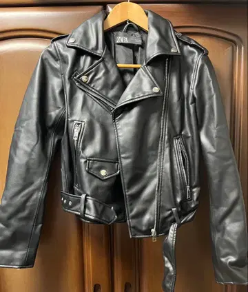 ZARA 블랙 라이더 자켓 M