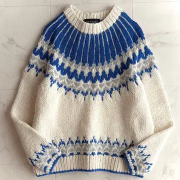 맥피 노르딕 무늬 니트