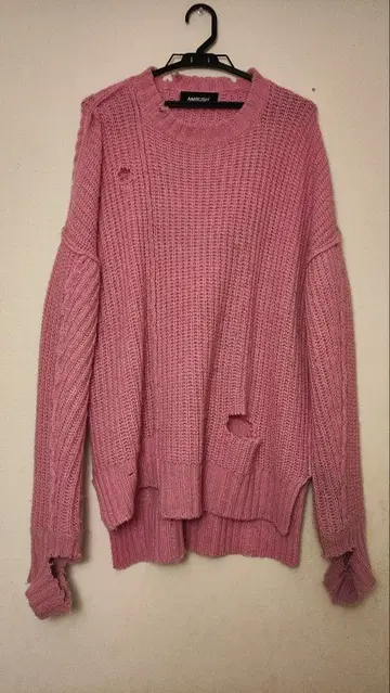 Ambush 핑크 리 데미지 니트 스웨터