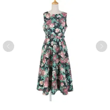 an another angelus 꽃무늬 슬리브리스 원피스