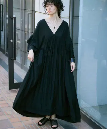 Libra Cue 2way 카프탄 원피스 블랙