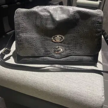 DUB 크로커다일풍 인조 가죽 숄더백