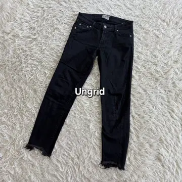 Ungrid 블랙 데님 스키니 팬츠 컷오프 스트레치 23인치