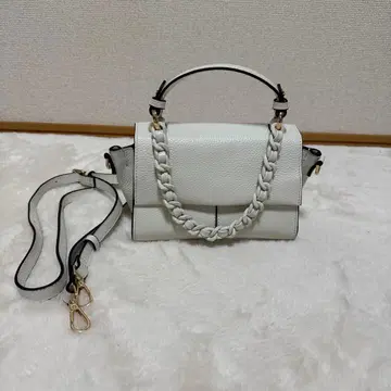 [ 새상품급 ] PECHINCHAR 야마다야 화이트 박스형 2WAY 백