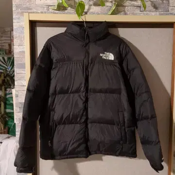 THE NORTH FACE 블랙 다운 자켓