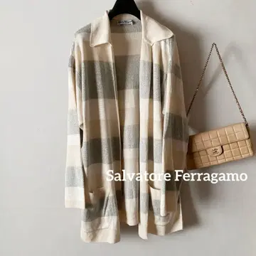 살바토레 페라가모 *고급 윤기 실크 울 니트 가디건