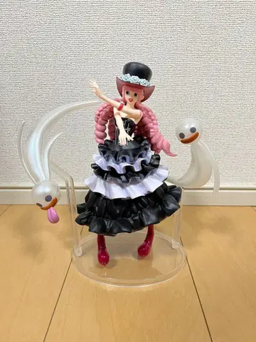 제일복권 원피스 메모리 오브 히로인즈 C상 페로나