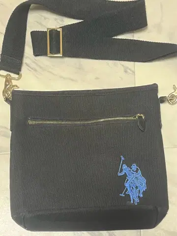 U.S. POLO ASSN. 블랙 숄더백