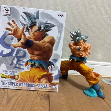 드래곤볼 초 손오공 무의식의 극의 피규어