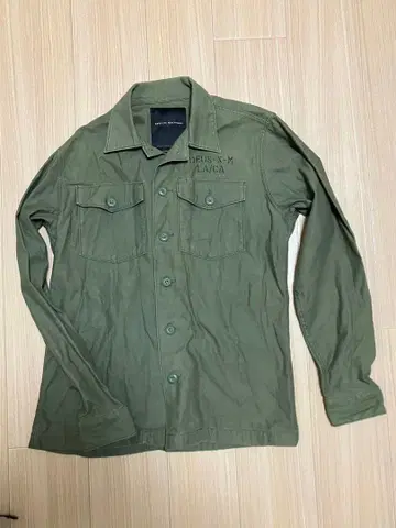 DEUS EX MACHINA 밀리터리 자켓