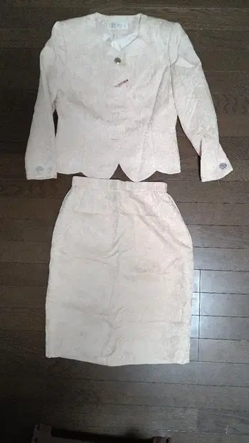 핑크 자켓과 스커트 세트 13호