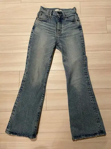 MOUSSY MVS FLARE 23inch 플레어